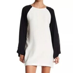 Drifter Dress Womens Large White Black Colorblock Velvet Mini Shift Knit